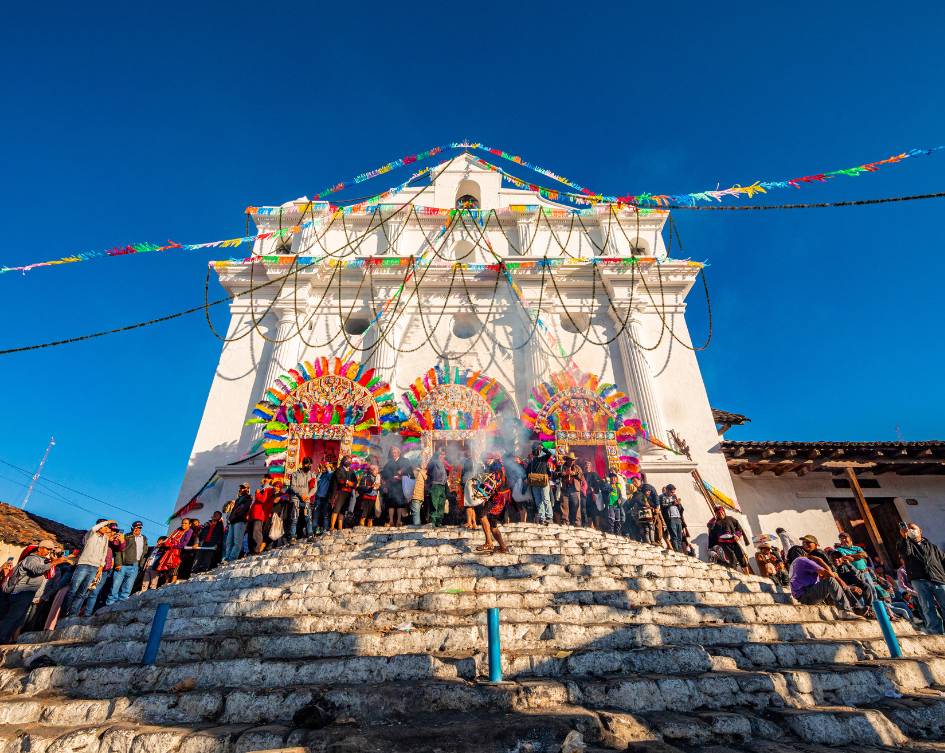 Gwatemala to kraj bogaty w tradycje, naturę i duchowość. To miejsce, w którym odłączysz się od codziennego hałasu